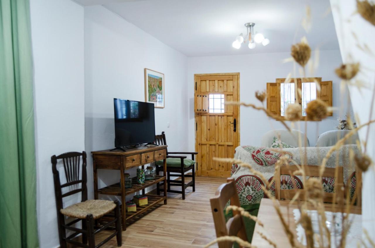 Alquiler Rural Cutar, Casa Robles Villa Eksteriør billede