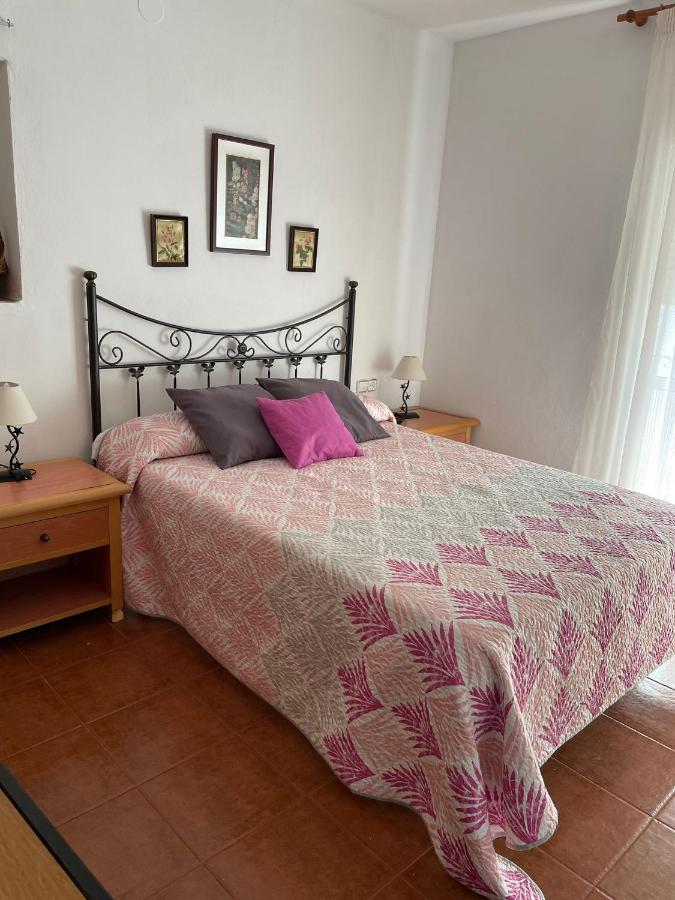 Alquiler Rural Cutar, Casa Robles Villa Eksteriør billede
